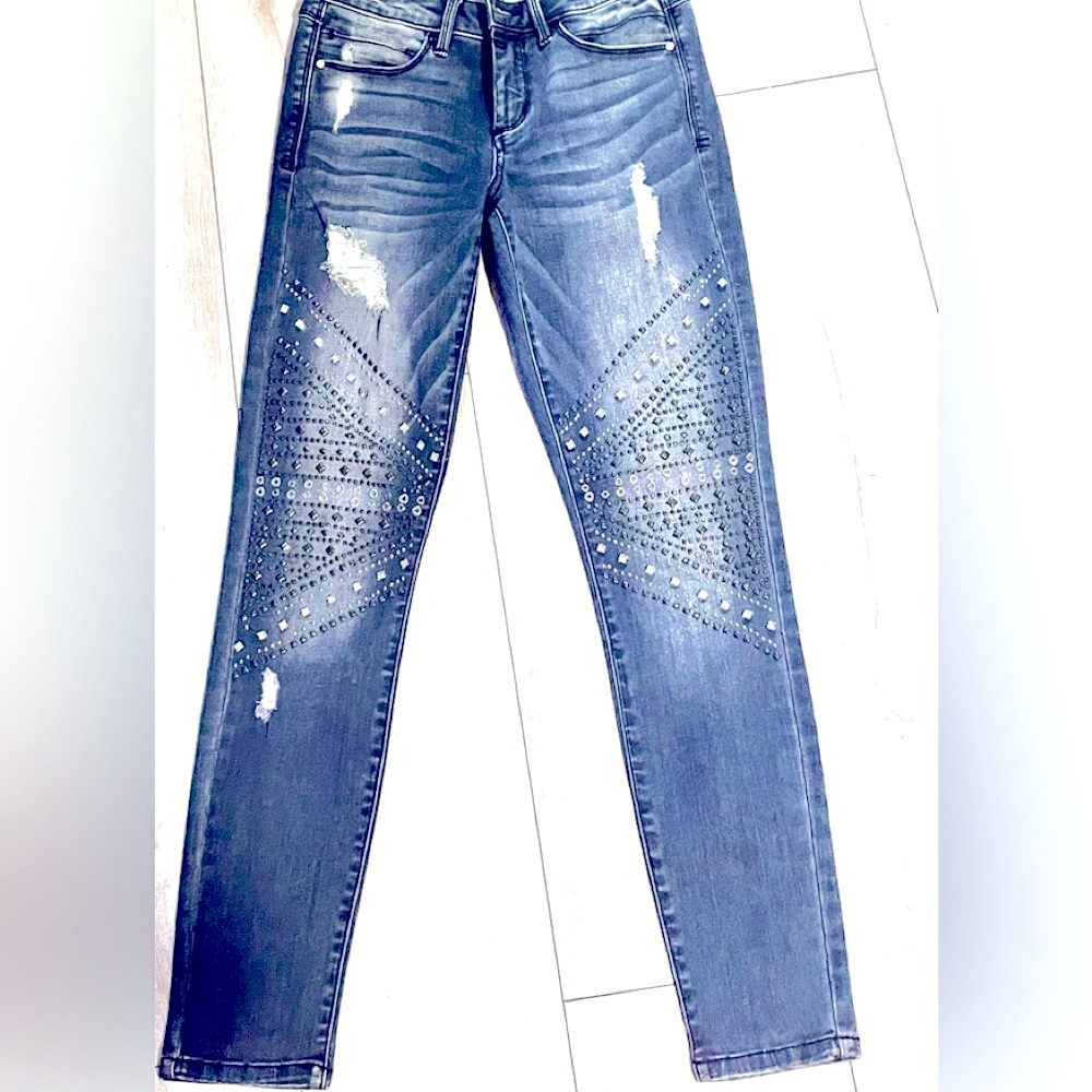 Authentic Beautiful Bebe Studded Jeans - Picture 2 of 7